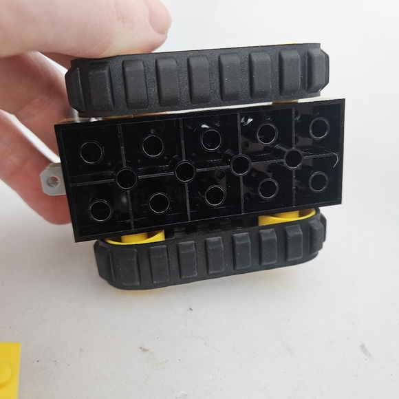 LEGO CITY Construction Bulldozer (60252) & Incomplete With Minifigures NO Box.  - Picture 9 of 11